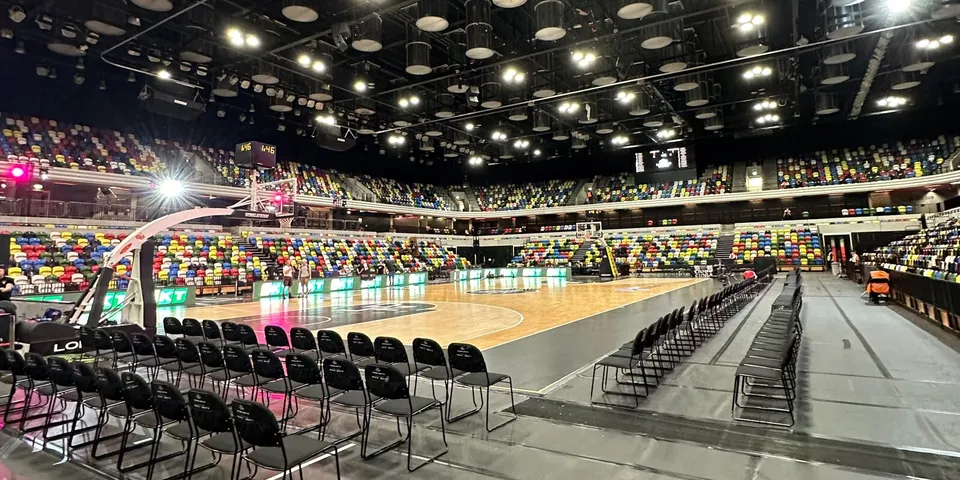 London Lions vs Paris Basketball, photo 1